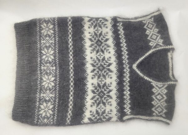 Жилет из козьего пуха