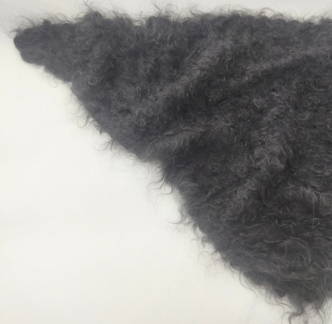 Косынка из козьего пуха